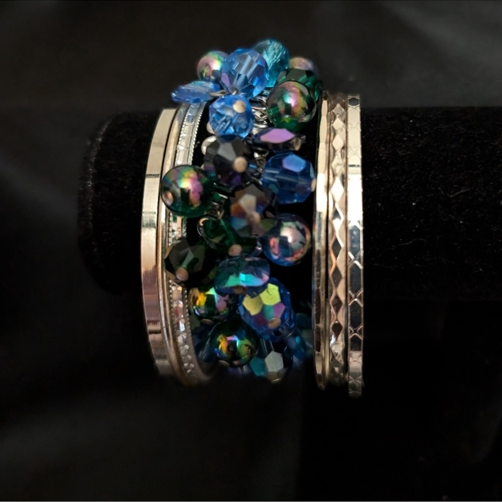 VINTAGE Silver Bangles and AB Beaded Strech Bracelet Set